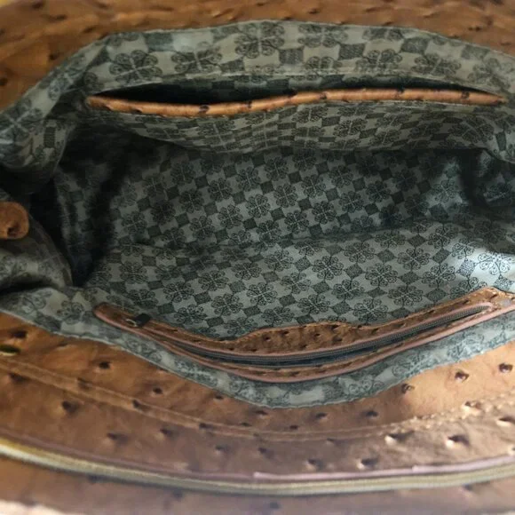 Large Ostrich Designer Inspired Bag 👜 - Picture 5 of 9